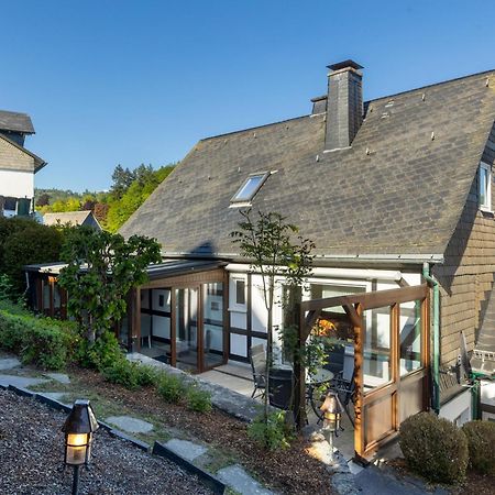 Ferienwohnung Am Huegel Schmallenberg Exterior foto