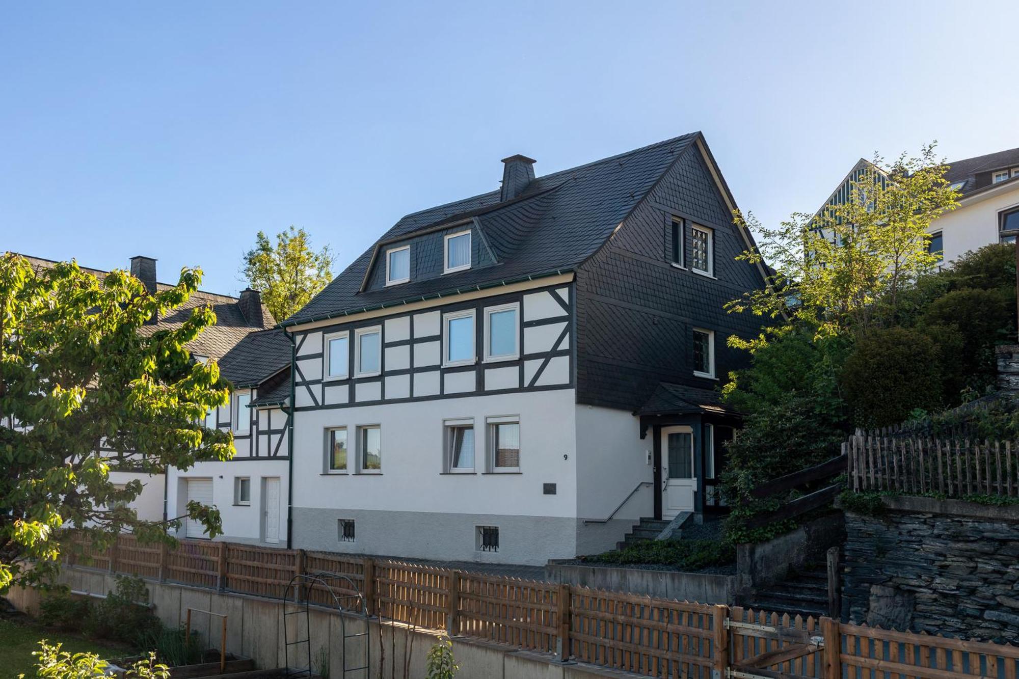 Ferienwohnung Am Huegel Schmallenberg Exterior foto